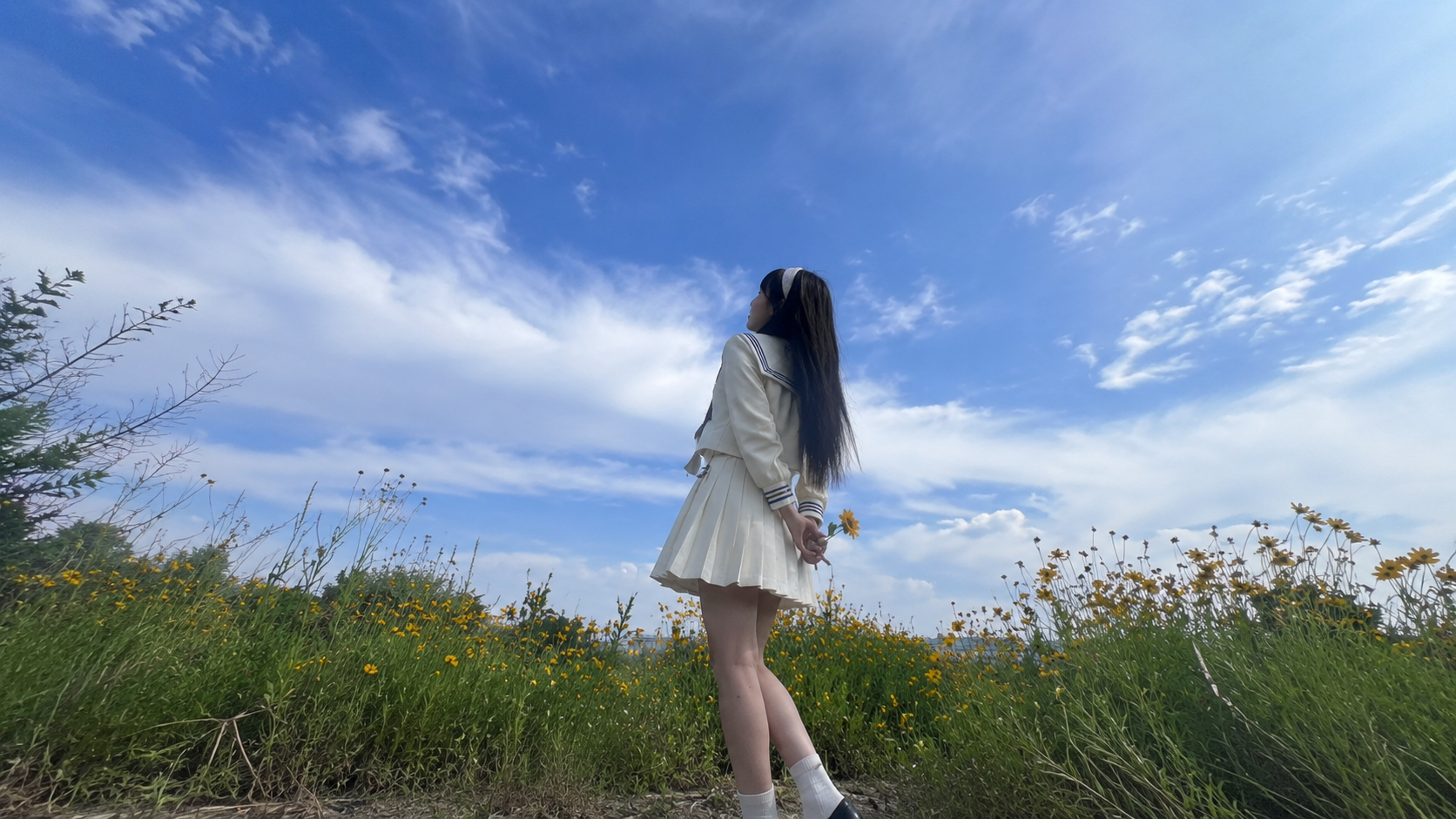 草地夏日JK制服